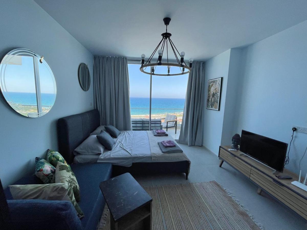 פמגוסטה Sea View Suites By The Coast מראה חיצוני תמונה