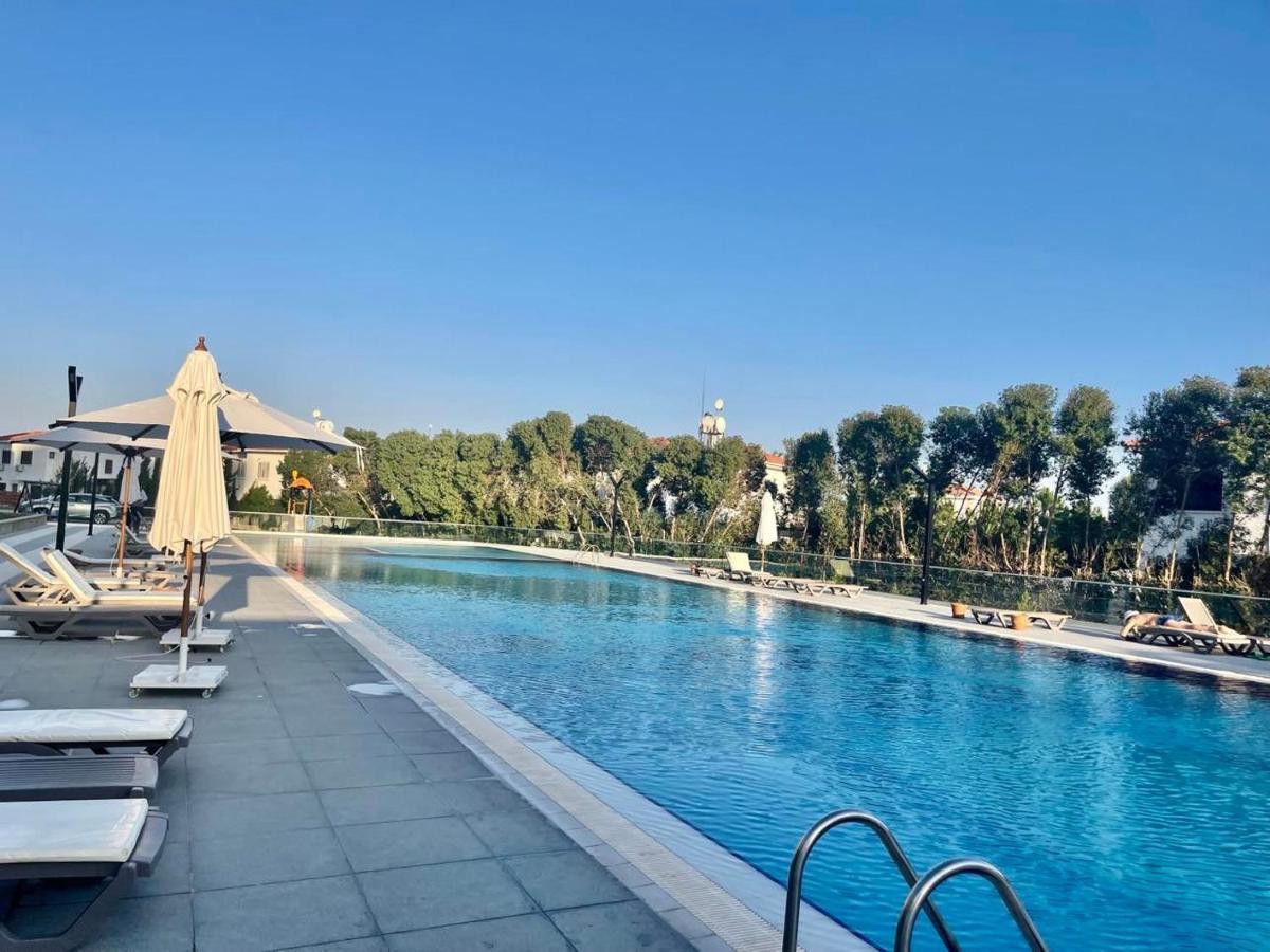 פמגוסטה Sea View Suites By The Coast מראה חיצוני תמונה