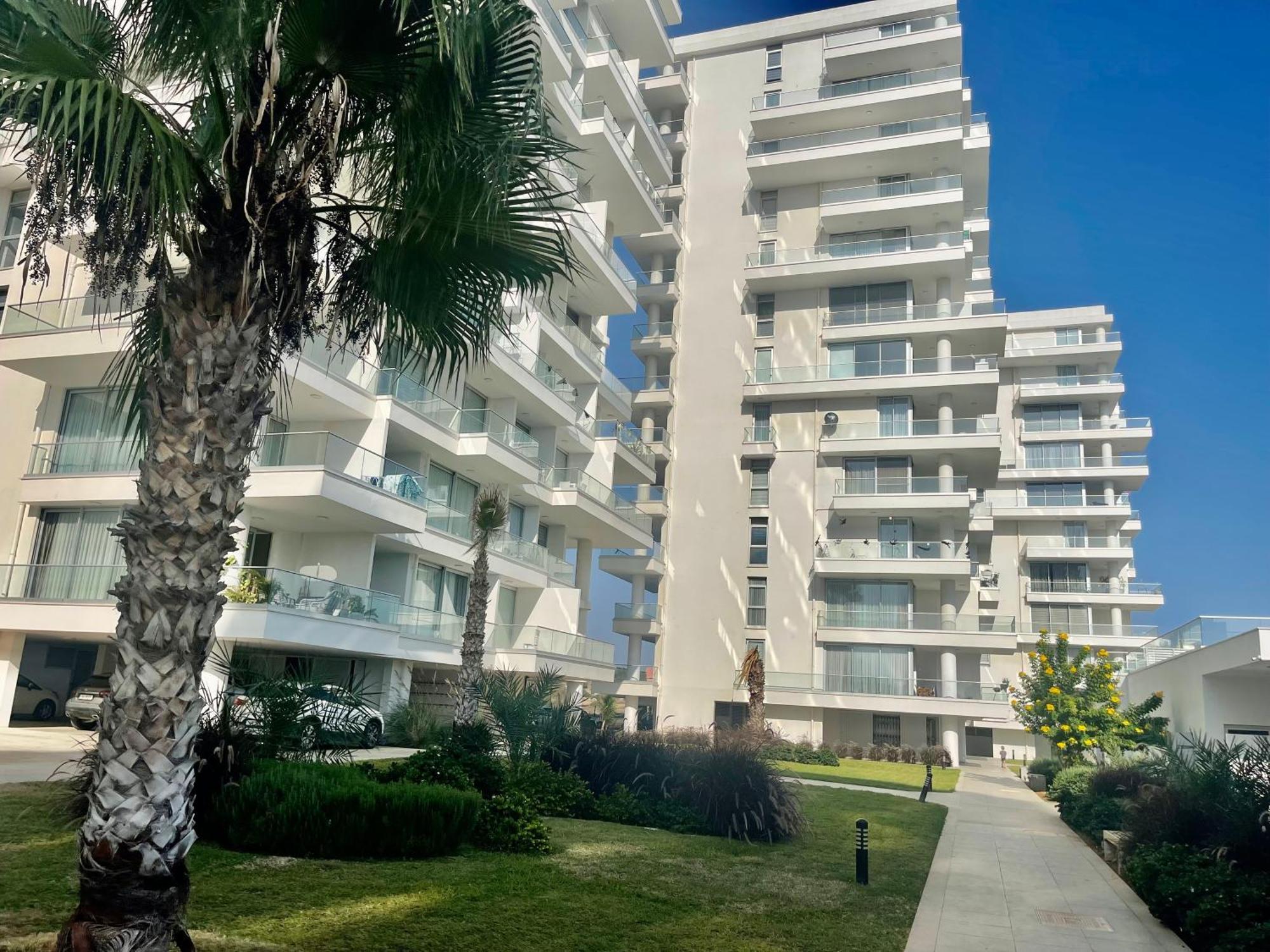 פמגוסטה Sea View Suites By The Coast מראה חיצוני תמונה